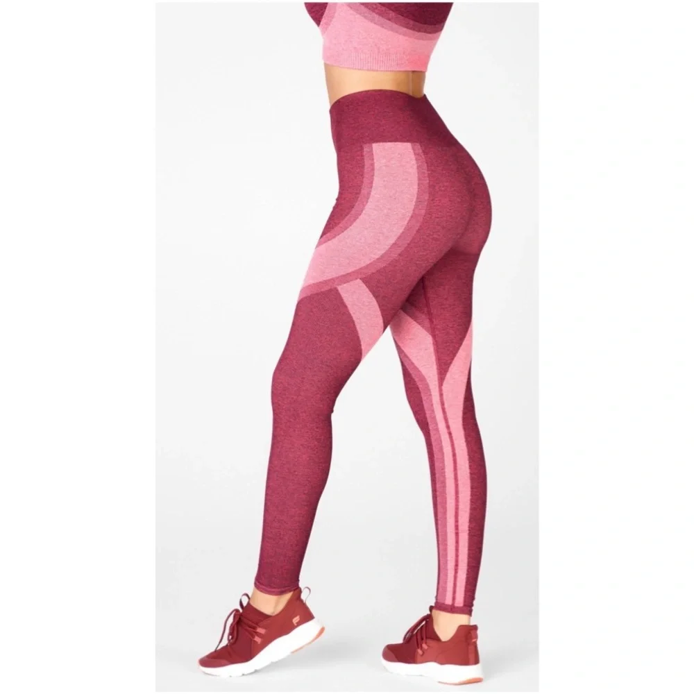 Fabletics High Waisted Seamless Swift Leggings NWT - Picture 3 of 3
